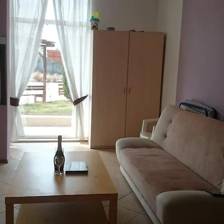Apartment Kamelia B1-3